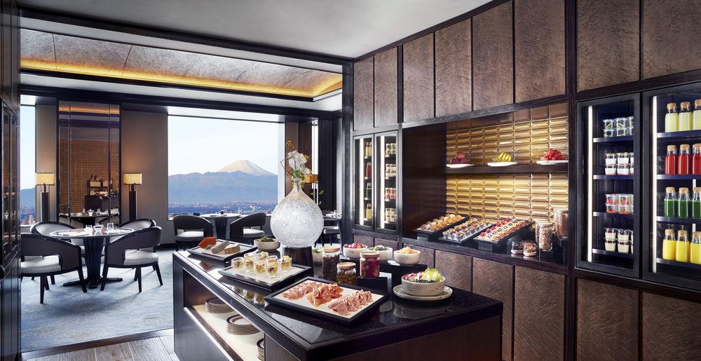 The Ritz-Carlton, Tokyo Hotell Exteriör bild
