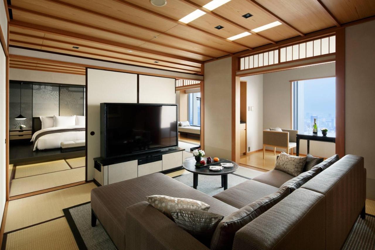The Ritz-Carlton, Tokyo Hotell Exteriör bild